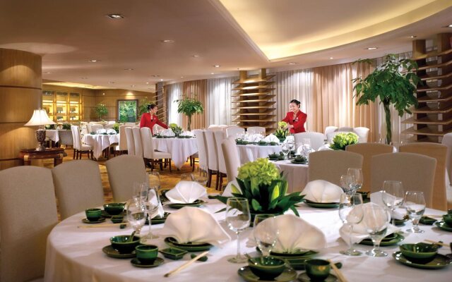 StarWorld Hotel