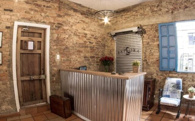 Explora Hostels