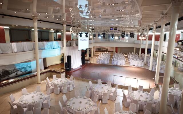 Biznes-tsentr gostinitsy "Moskva"