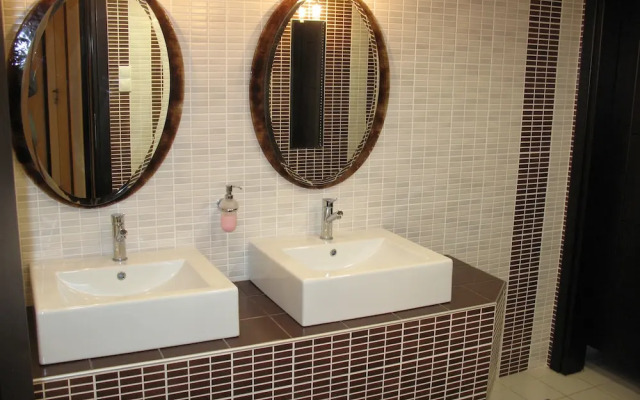 Prigipikon Suites & Lofts
