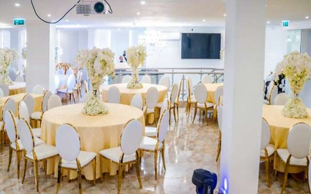 WDC Aparthotel