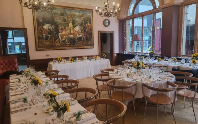 The Racquet Club Hotel