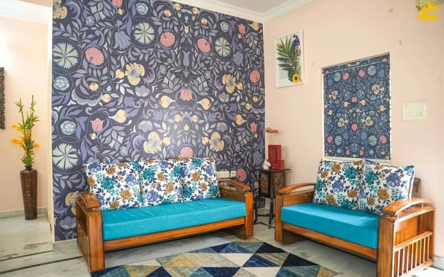 Yellow Bells Residency (Serviced Apartments)