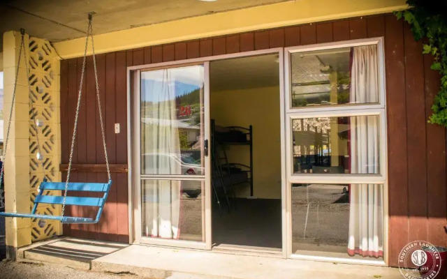 Southern Laughter Backpackers