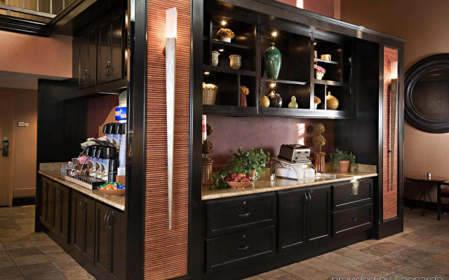 Holiday Inn Express Palm-Desert by IHG