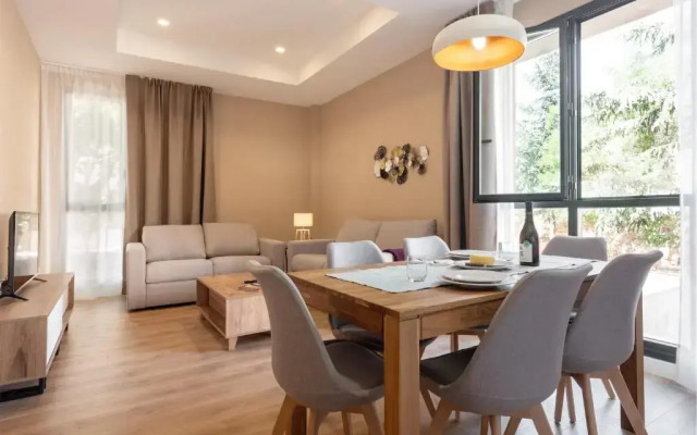 Dauria Suites HA
