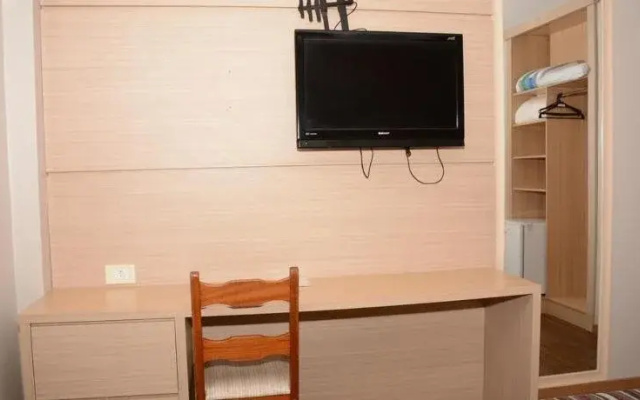 Al-Manara Hotel