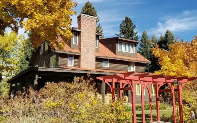 The Inn at Ellsworth Estate