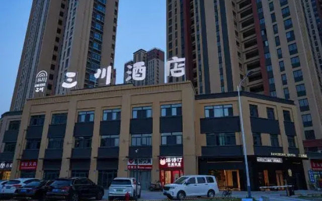 Sanchuan Hotel