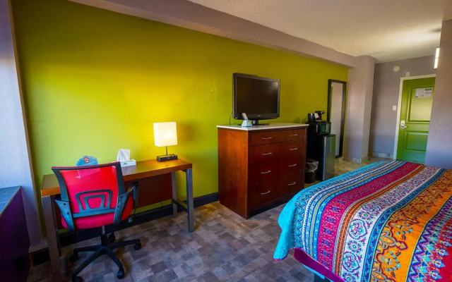 City Line Hotel
