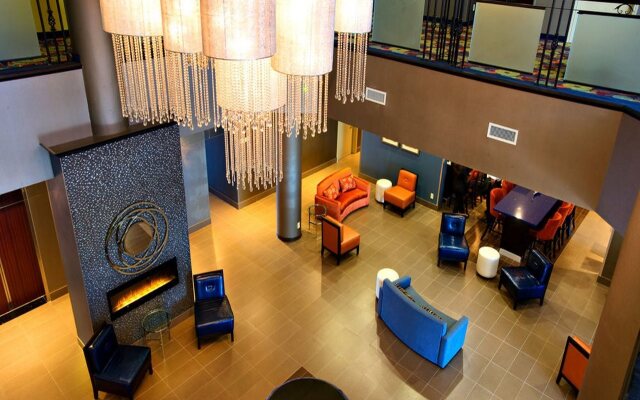 Holiday Inn Hotel & Suites Mississauga by IHG