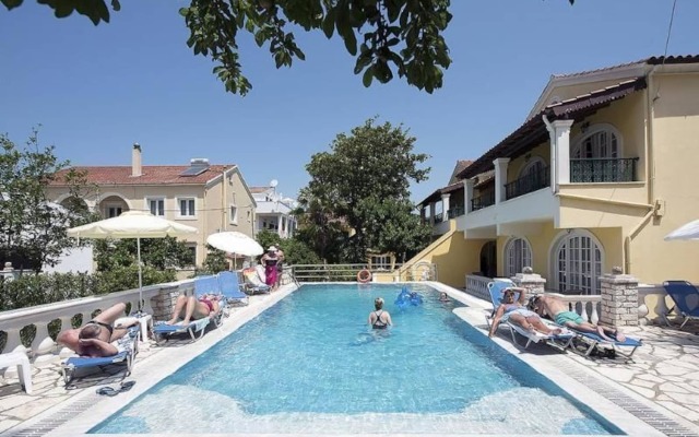 Andreas Pool Complex