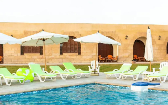 Golden Lake Hotel