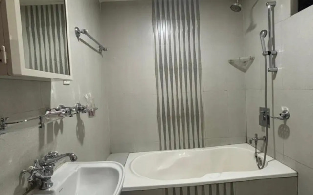 Hotel Fewa And Mike's Old Kitchen