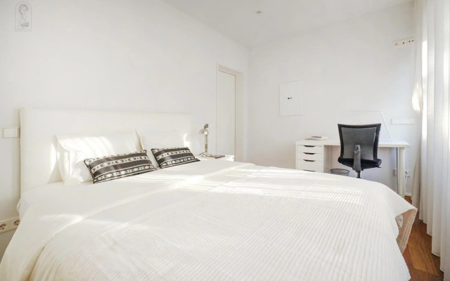 Santa Joana Residence with Garden and heated pool