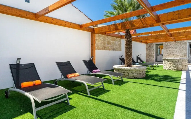 Hideaway Luxury Family Villa