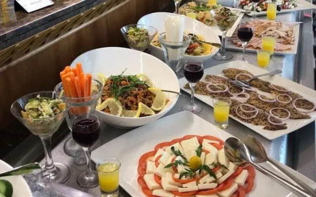 Отель Corniche Abu Dhabi