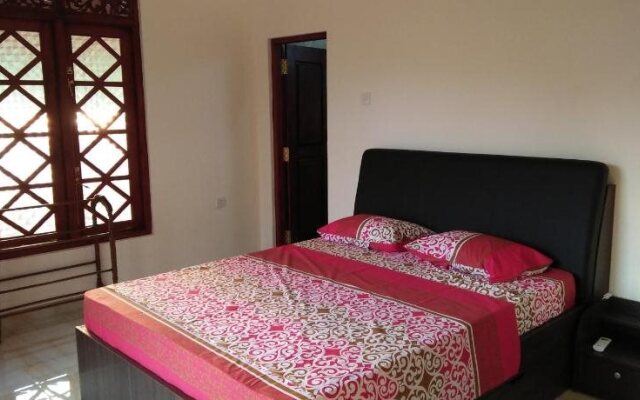 White Elephant Villa & Restaurant