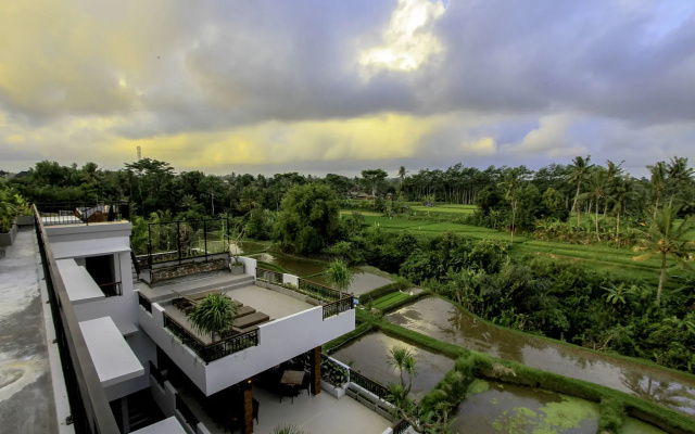 Puri Padma Hotel