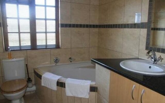 Amber Rose Country Estate