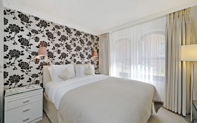 Mayfair House