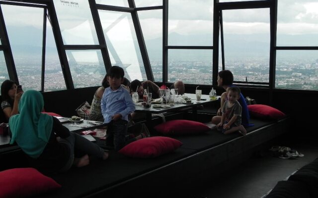 Le Vallon Bandung