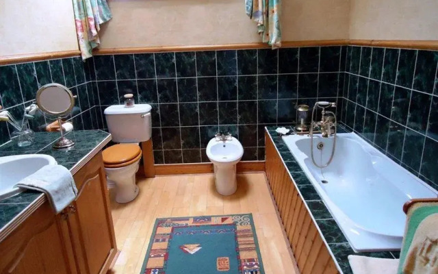 Number 8 Guest House