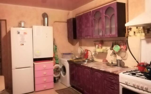 Guest House on Novorossiyskaya 84