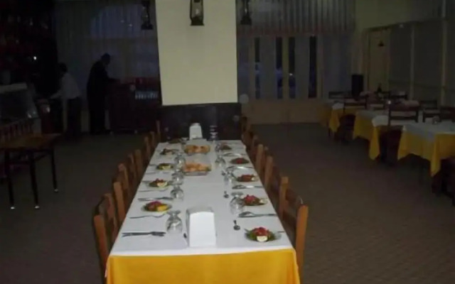 Yakut Hotel