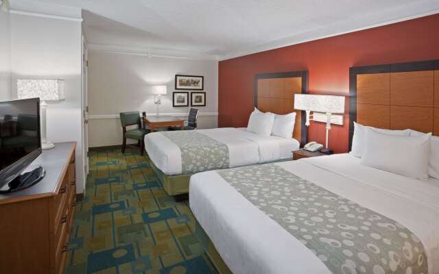 La Quinta Inn by Wyndham Phoenix Sky Harbor Airport