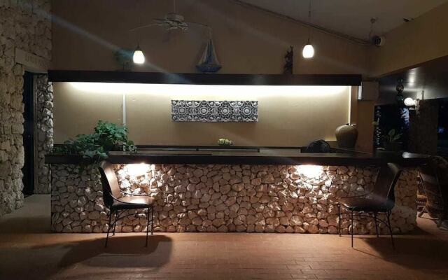 Chalan Kanoa Beach Hotel