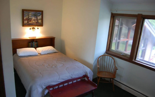 Summit Lodge