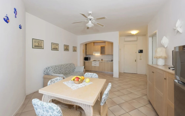 Spacious Flat Only 150mt From the Beach