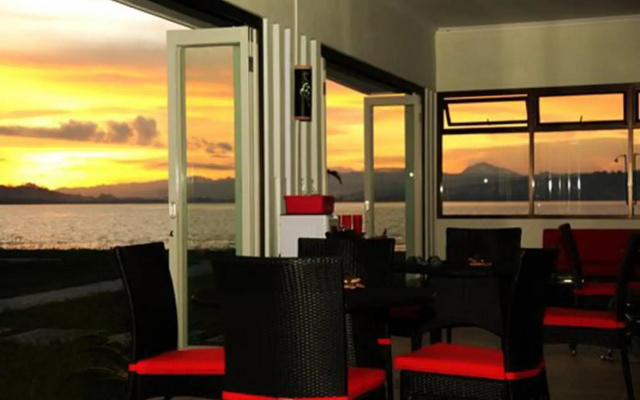 Aston Natsepa Ambon Resort