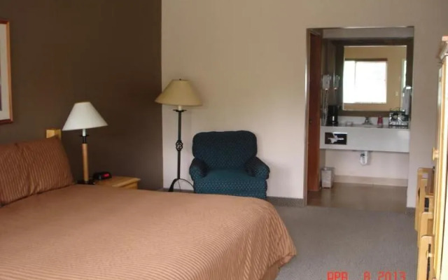Quality Inn & Suites Silverdale