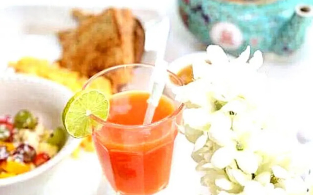 Los Corales Beach Front E101