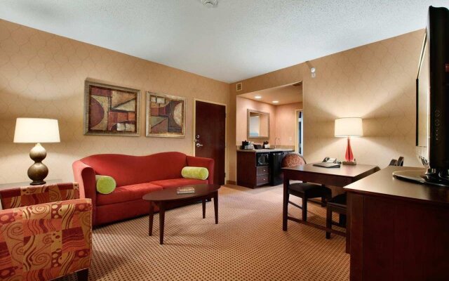 Embassy Suites Huntsville Hotel & Spa