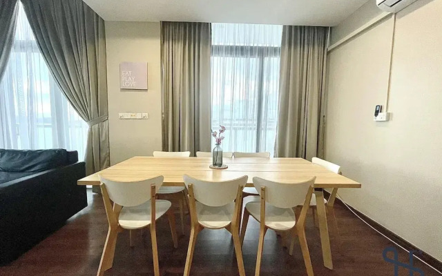 Homesuite’ Home @ Riverson SOHO