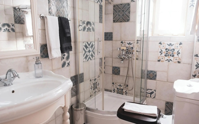 Salbakos Herakleia Boutique Hotel