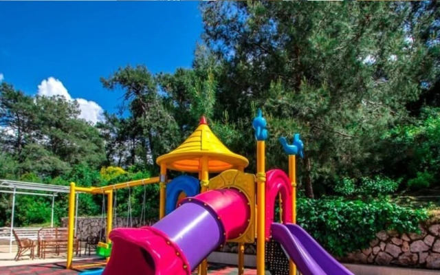 Casa De Levi̇ssi̇ Hotel Oludeni̇z