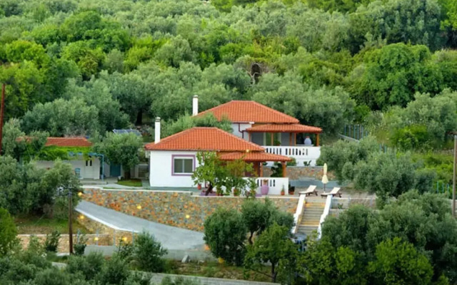 Myrtilos Cottage
