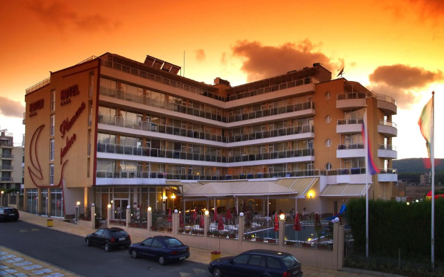 Plamena Palace