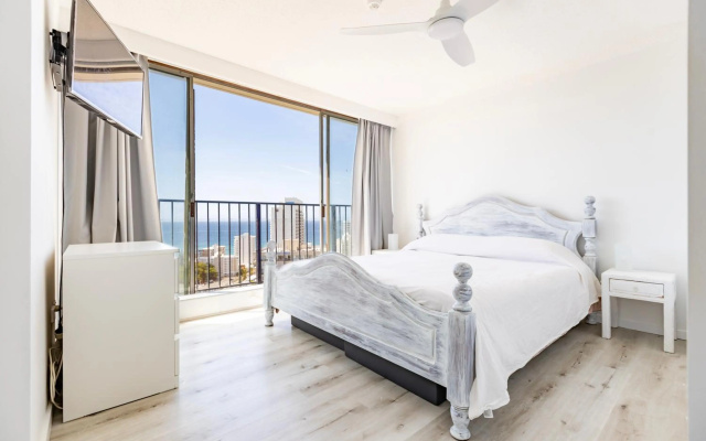 Condor Ocean View Apartments managed by Gold Coast Premium – Guest Rooms – Gold Coast