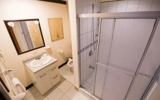 Tuanis Aparthotel