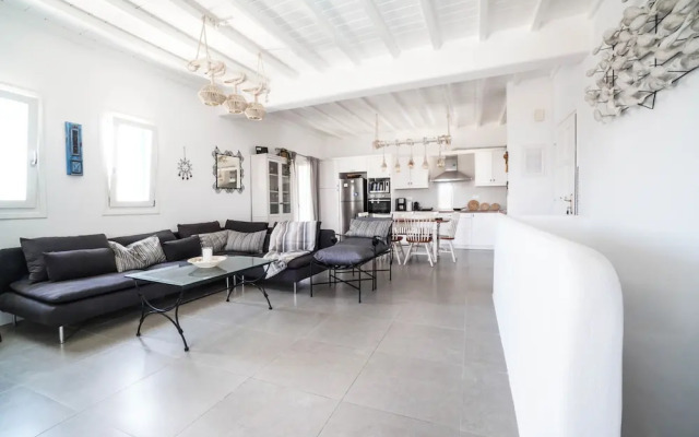 Mykonian Exclusive 3Bd Villa with Pool