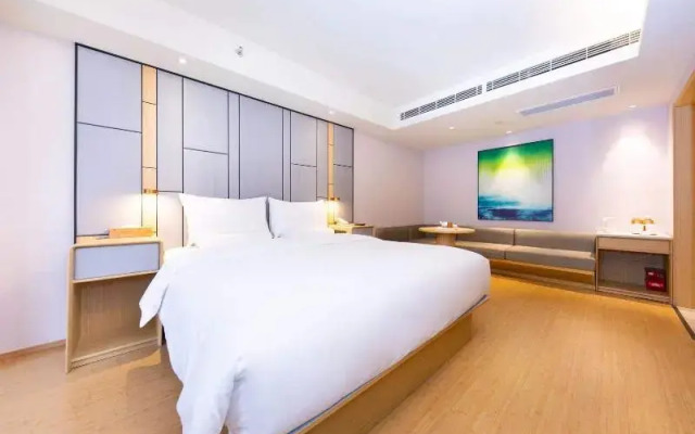 Ji Hotel Guiyang North Railway Station