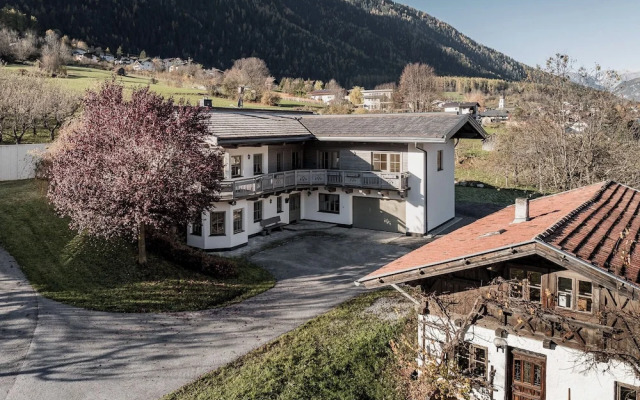 Chalet Pirchhof by MYALPS