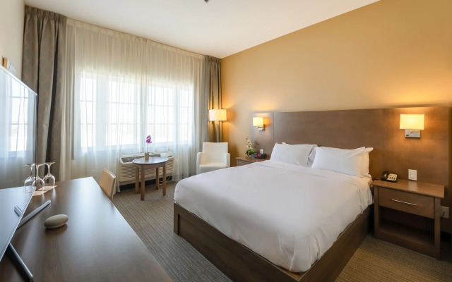 Imperia Hotel & Suites Terrebonne