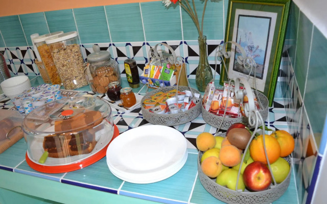 Anna's Family Terrace B&B