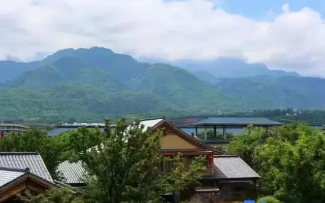 Mountain Lullaby Inn